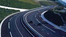 Chinese workers attempt to prevent Algerian experts from discovering East-West motorway project damages