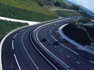 Chinese workers attempt to prevent Algerian experts from discovering East-West motorway project damages