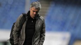 مورينيو يغادر “البيت الأبيض” من النافذة!