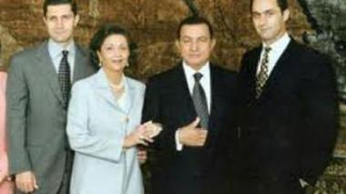 Égypte : Hosni Moubarak et ses fils seront jugés