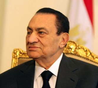 Égypte: détention prolongée de 15 jours pour Moubarak