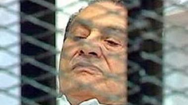 Egypte: procès de Moubarak reporté et fin de sa diffusion en direct