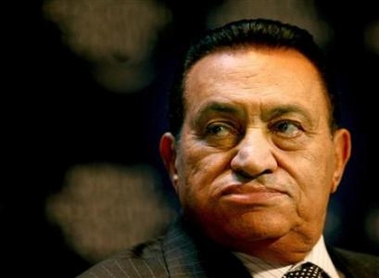 Égypte : Moubarak nie en bloc les accusations contre lui