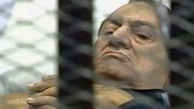 استئناف محاكمة حسني مبارك في جلسة سرية