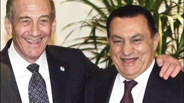 Israël a proposé des soins médicaux et l’asile politique à Hosni Moubarak