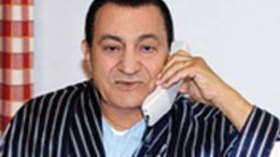 مبارك أصيب بأزمة قلبية أثناء التحقيق معه وبداية استنطاق  جمال وعلاء