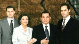 حكم بالإعدام و90 سنة سجنا لحسني مبارك..