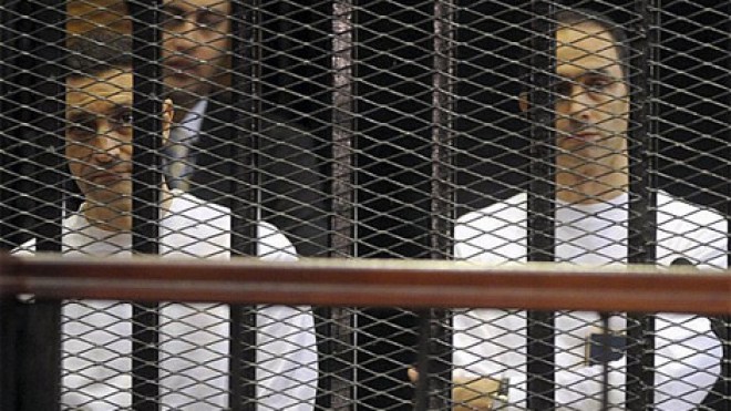 مصر: استمرار حبس علاء وجمال مبارك في قضية القصور الرئاسية