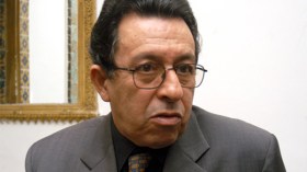 مقداد سيفي يشارك في ندوة الانتقال الديمقراطي