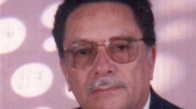 عائلة مولاي بلحميسي تقدم مكتبته الخاصة هبة للمكتبة الرئيسية