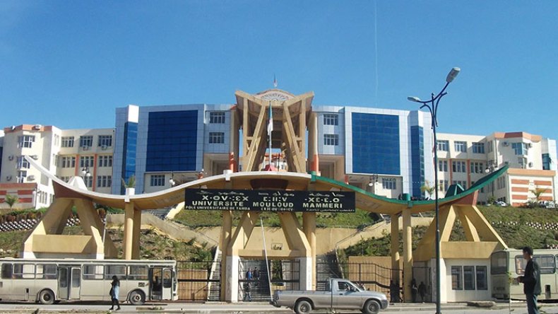 جامعة تيزي وزو تنفض يديها من فرحات مهني وتتمسك بالوحدة الوطنية!