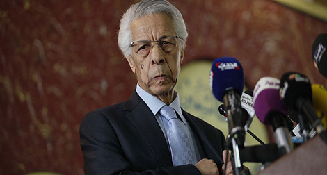 Hamrouche: “La réussite de la conférence nationale dépend de l’armée”