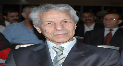 Hamrouche va-t-il affronter Bouteflika ?