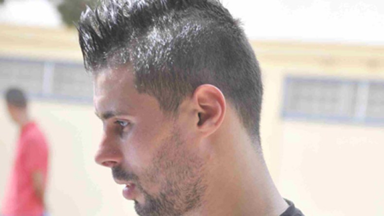 مولودية الجزائر: مومن يهدد باللجوء إلى المحكمة الرياضية