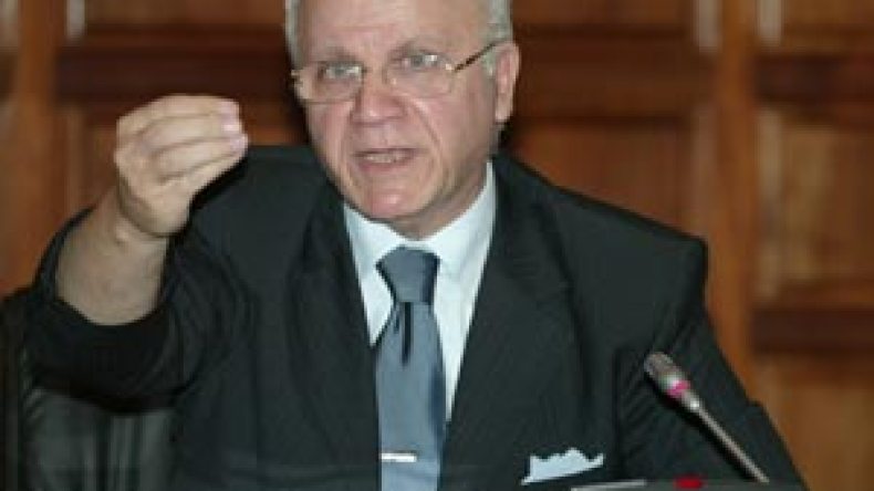 تحرّيات حول “القائمة السوداء” ومهلة قبل اتخاذ الإجراءات اللازمة