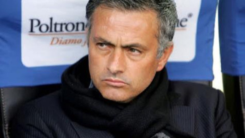 مورينيو يقتدي بمدربي البطولة الوطنية!