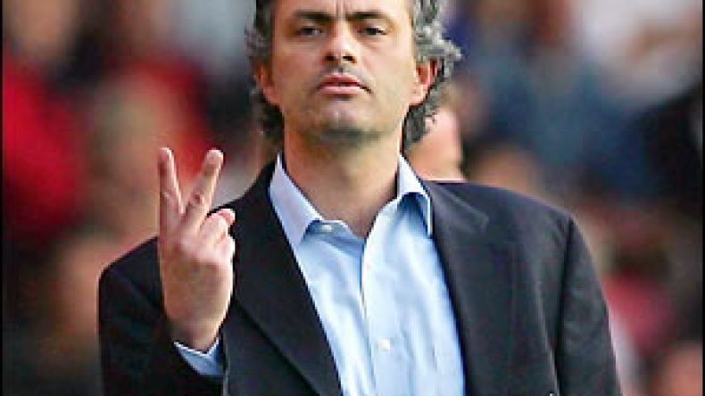 مورينيو يحطم رقمه الشخصي في الانتصارات المتتالية