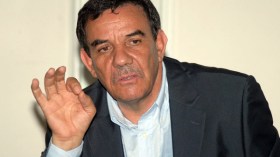 تواتي: أنا أفقر المرشحين.. وبوتفليقة لا يملك شعبية