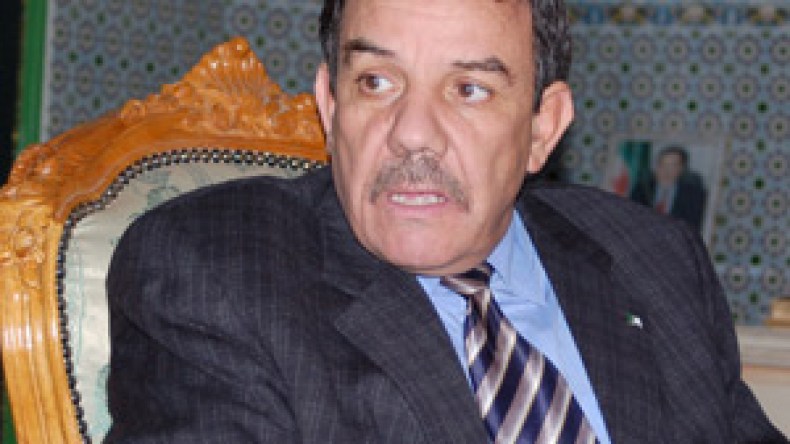 16 نائبا في الأفانا يتبرأون من الجامعة الصيفية بتلمسان