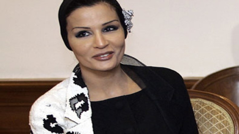 الشيخة موزة تهين التوانسة وتصفهم باللئام