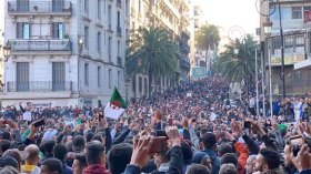 الجميل والبشع في مسيرات “اللاءات”!