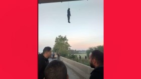 انتحار شاب خنقا بالجسر الرابط بين بلديتي الكاليتوس والأربعاء