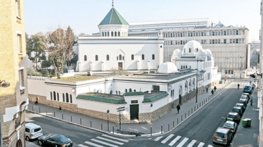 France: l’Algérie gèle ses subventions pour la construction de mosquées