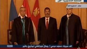 مرسي يتولى مهامه رسميا كأول رئيس مدني لمصر