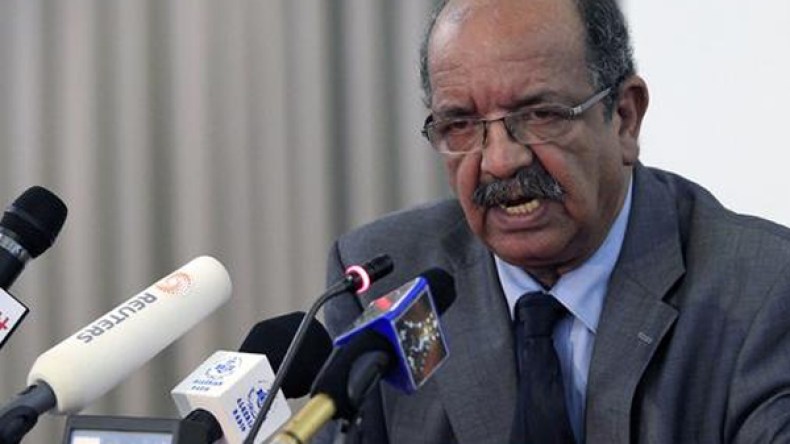 مساهل ينفي منع القنوات الخاصة من الدخول إلى مكاتب الاقتراع