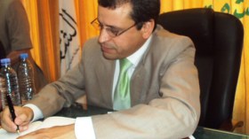 مصيطفى يكتب عن رائحة النفط… وأسئلة الراهن الجزائري