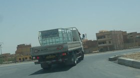 إقبالٌ كبير على مياه الينابيع والعيون الطبيعية بالمسيلة