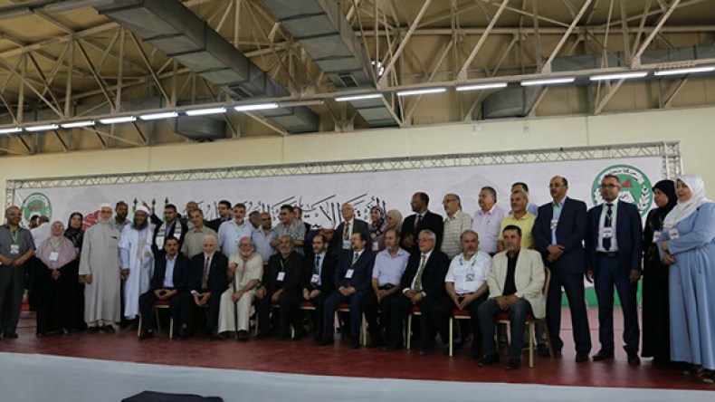 مقري يعلن عودة قيادات تاريخية إلى “حمس”