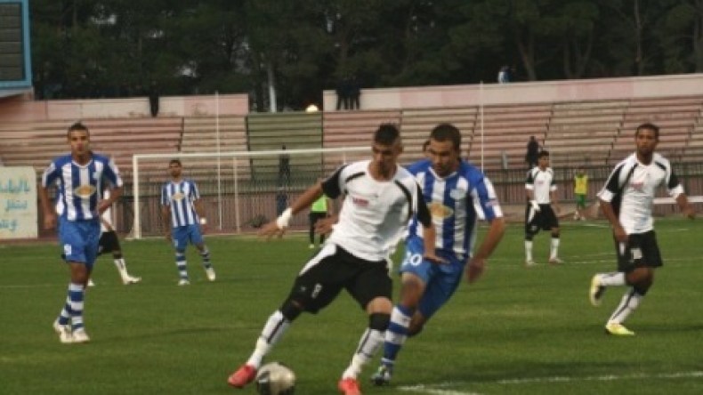 البليدة وبجاية يقاسمان الأربعاء كرسي الريادة