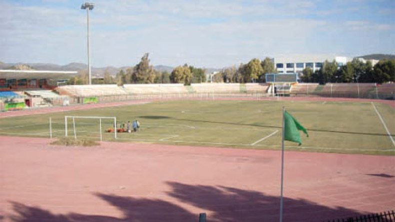 مولودية باتنة تستقبل في مروانة وعباس يخفف الضغط عن اللاعبين