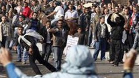 مبارك‭ ‬يشعل‭ ‬النار‭ ‬في‭ ‬الشارع‭ ‬المصري