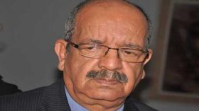 رئيس زيمبابوي يتسّلم من مساهل رسالة الرئيس بوتفليقة