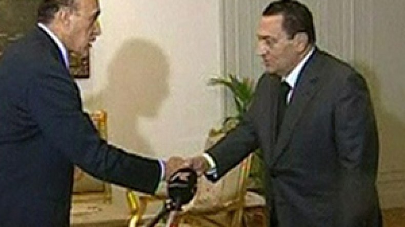 سليمان يلاحق رموز الفساد لترضية الشارع المصري