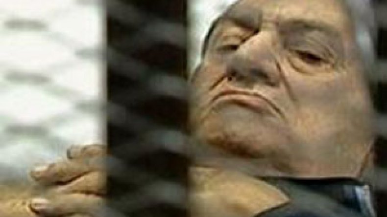 تأجيل محاكمة مبارك لـ30 أكتوبر للفصل في طلب المدعين بالحق المدني