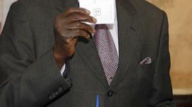 Zimbabwe : la communauté internationale reste divisée