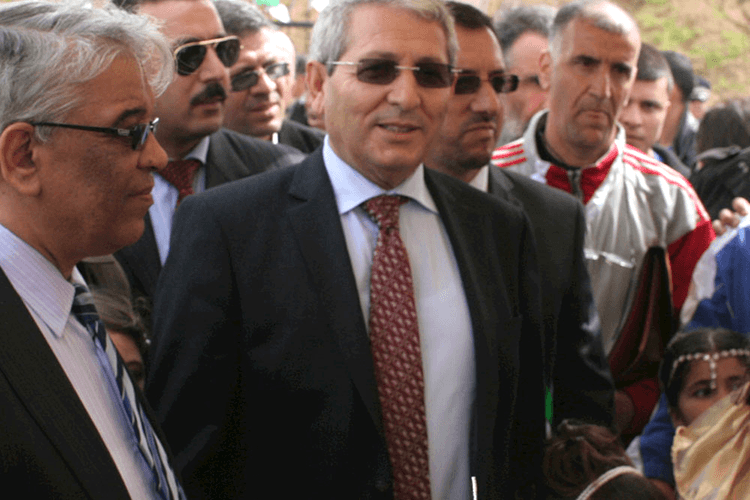 Scène de liesse à Blida après le limogeage du wali !