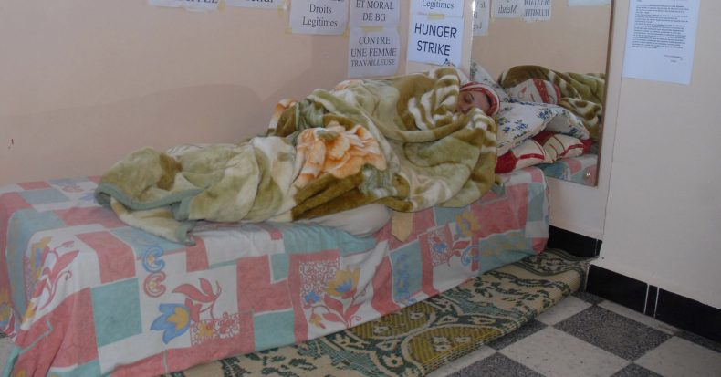 Following one monthâ€™s hunger strike: Miryem Mehdi dying in hospital and lose 50 percent of weigh