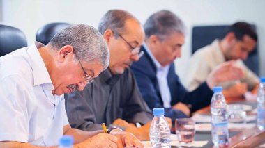 L’opposition prépare la période post-révision constitutionnelle !