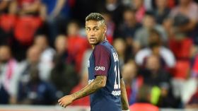 كوتينيو و3 لاعبين يقربون نيمار من العودة لبرشلونة