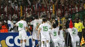 “الخضر” فازوا في أم درمان على طريقة أسطورة الملاكمة محمد علي