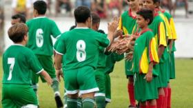 فريق برازيلي مشكّل من “الأقزام”!