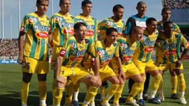 مواجهة وفاق سطيف – شبيبة القبائل تخلط أوراق الرابطة