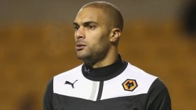 حارس منتخب نيجيريا يُعاني مرض سرطان الدم