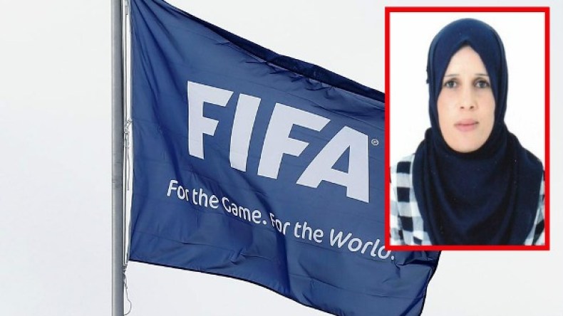 حكمة كروية جزائرية “متحجّبة” تنال شارة الفيفا