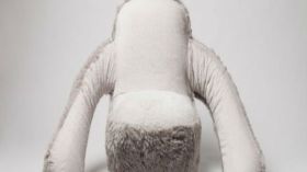 مصممة صينية تخترع كرسي الحب للعازبات!