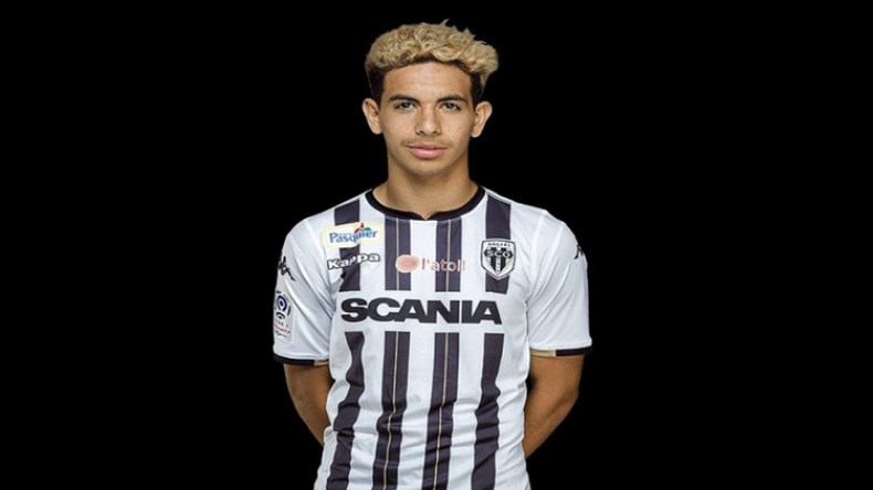 أندية أوروبية كبيرة تفاوض النجم الجزائري آيت نوري